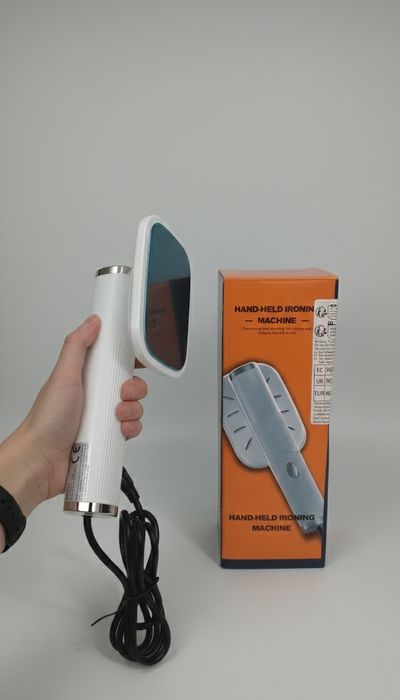 Ручний відпарювач/утюжок для одягу