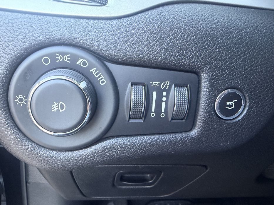 Jeep Cherokee 2016 VIN 1C4PJMBS4HW505081 фото оголошення 23 з 24