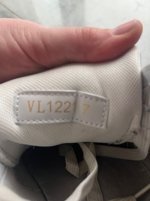 Buty louis vuitton 41 Lv