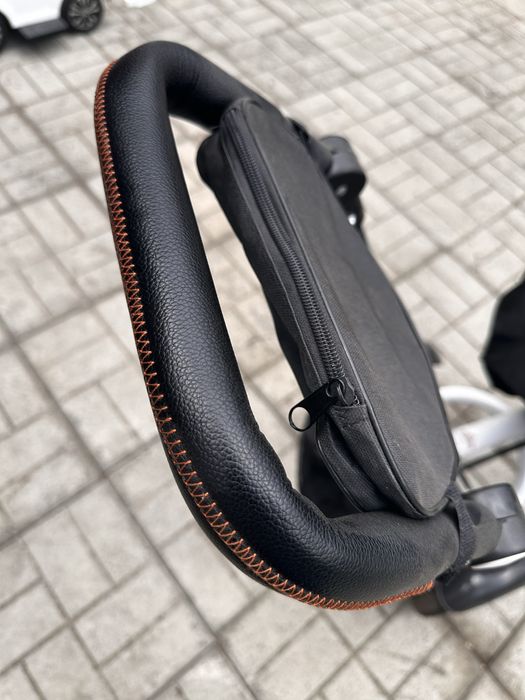 Детский велосипед и коляска