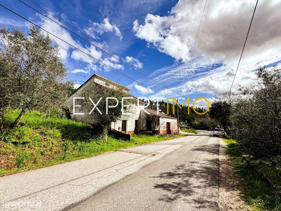 Moradia T3 com Terreno, Poço, Pátio Interior e Garagem em...