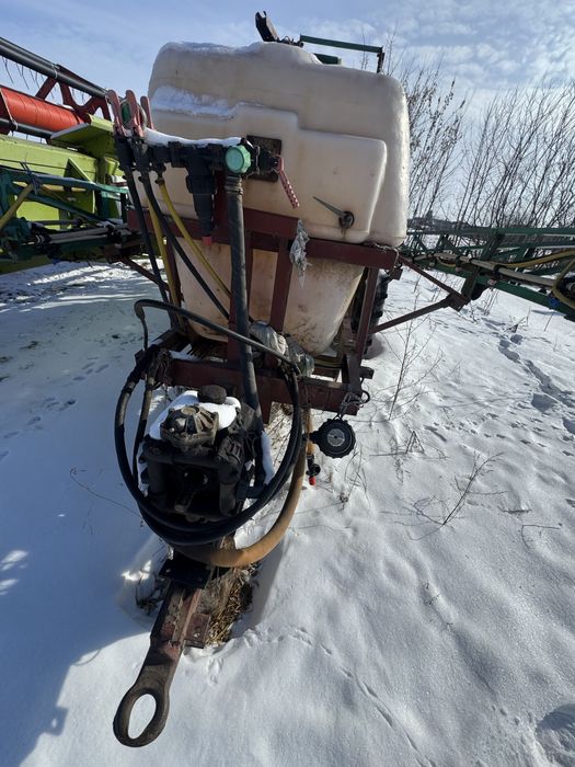 Оприскувач оп 2000