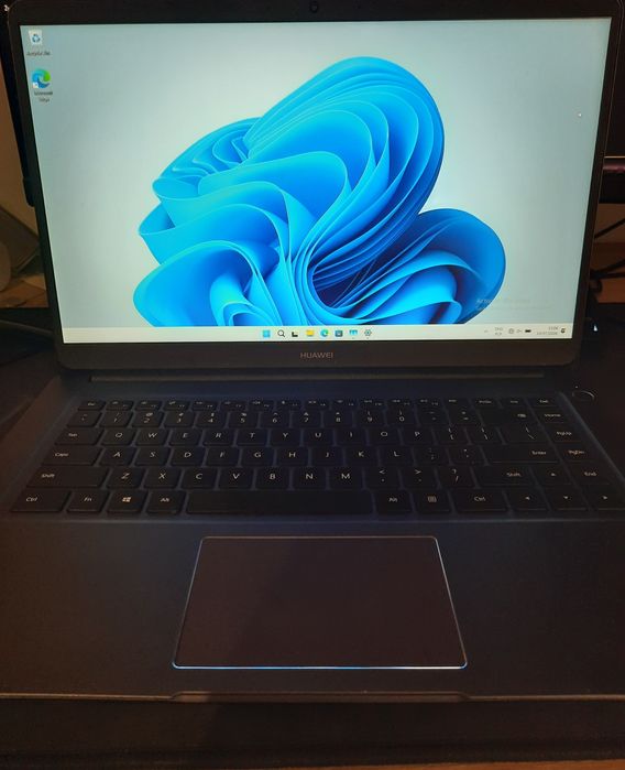 Huawei MateBook D15 i5-8250U 8GB SSD 238 GB IPS Windows 11