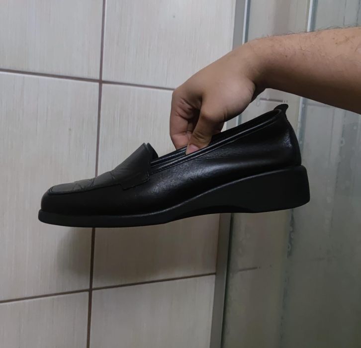 buty damskie 40 S Wave  mokasyny półbuty czarne eleganckie ciemne czół