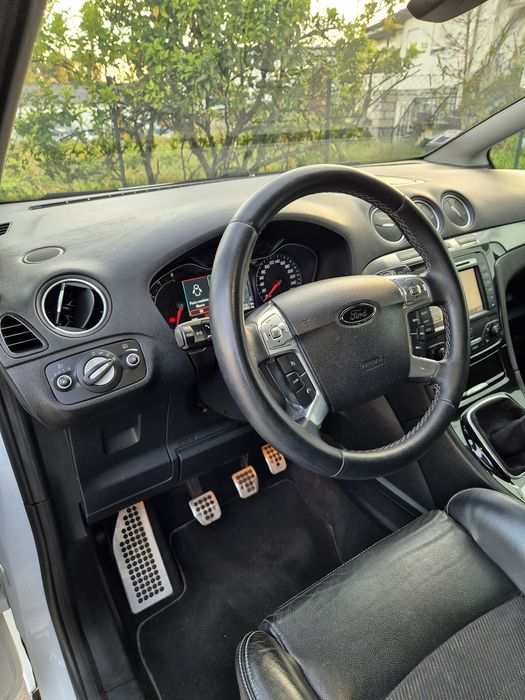 Ford S-Max ver-2-0-tdci-titanium-7l