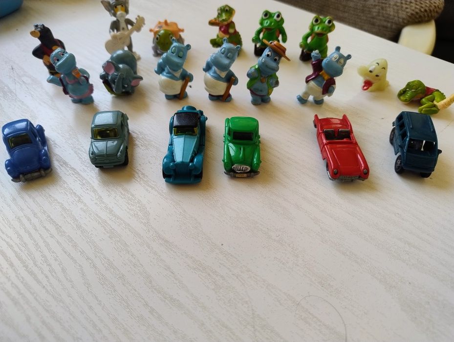 Дитячі іграшки Kinder 1990-2000 років 20шт