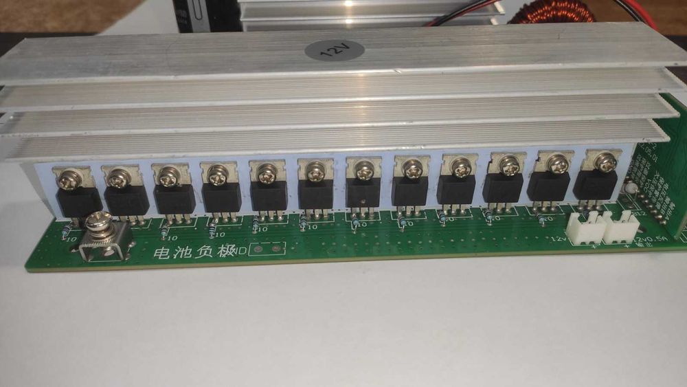 Інвертор 1000W (пік 1500W) чистий синус 12V (24V)/220V