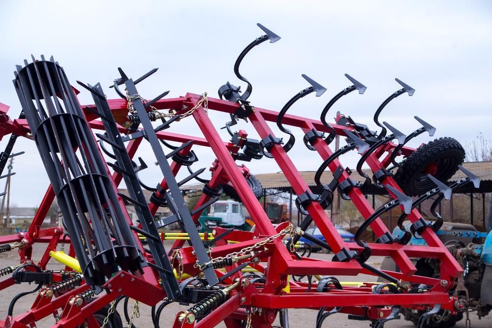 Культиватор КСО-8М під трактор Т-150