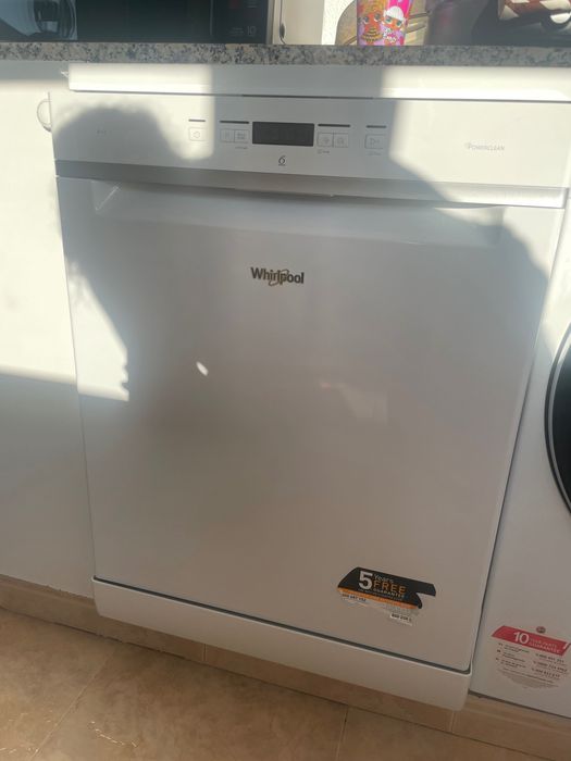 Baixa de Preço Máquina de Lavar Loiça WHIRLPOOL