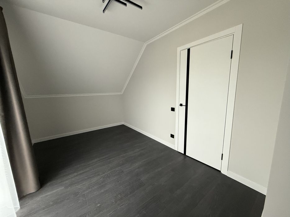 Продам будинок з ремотом