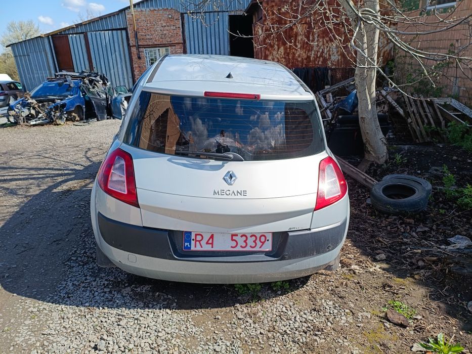 Кришка багажника Renault Megane II хетчбек ляда двері Рено Меган