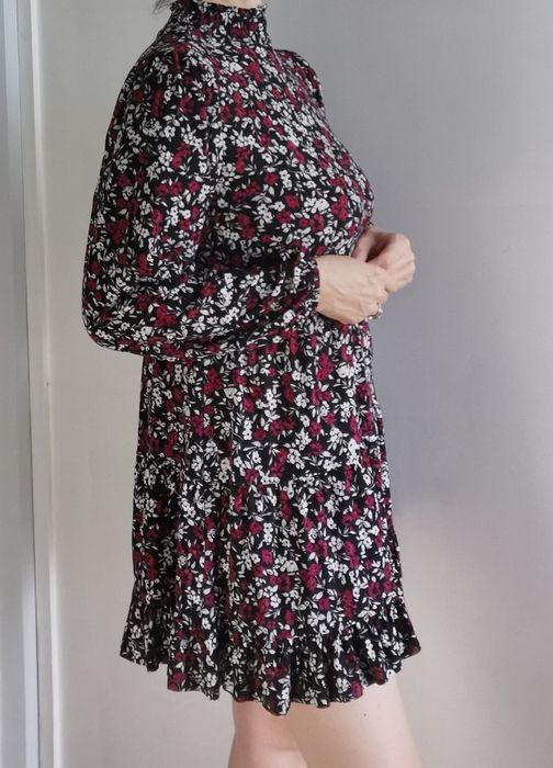 F&F sukienka 38 M z wiskozy romantyczne kwiaty