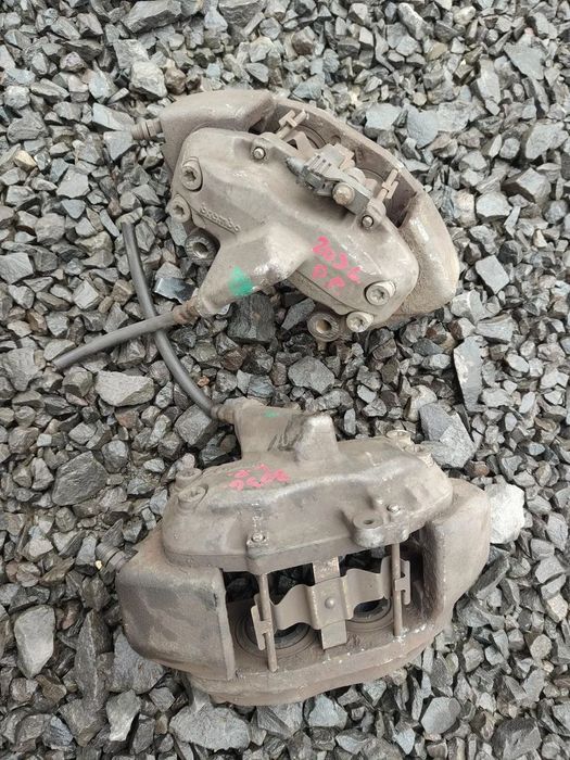 MERCEDES W203 W209 CLK ZACISK HAMULCOWY 330mm Prawy Lewy przedni przód