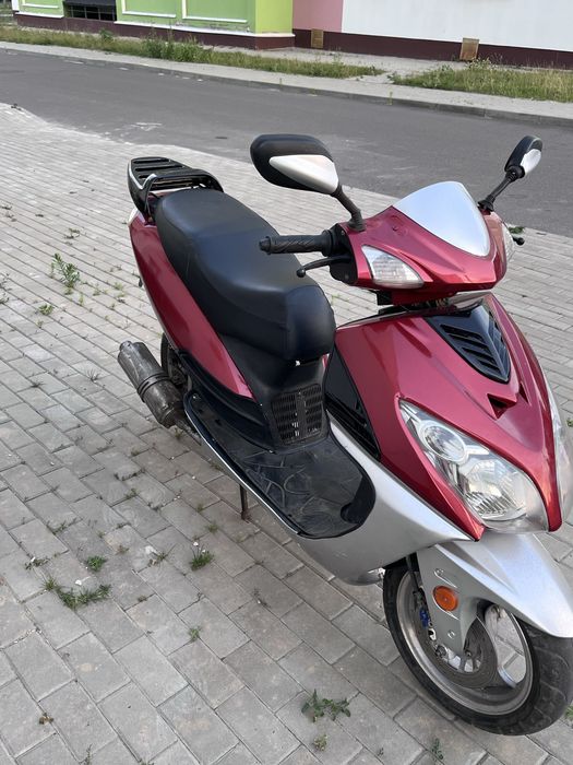 Продам скутер шторм