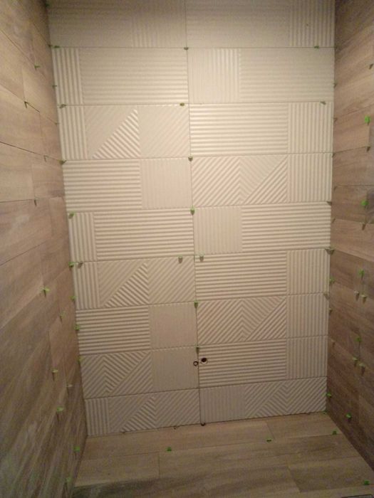 Pedreiro especializado em reformas, azulejos e reboco .