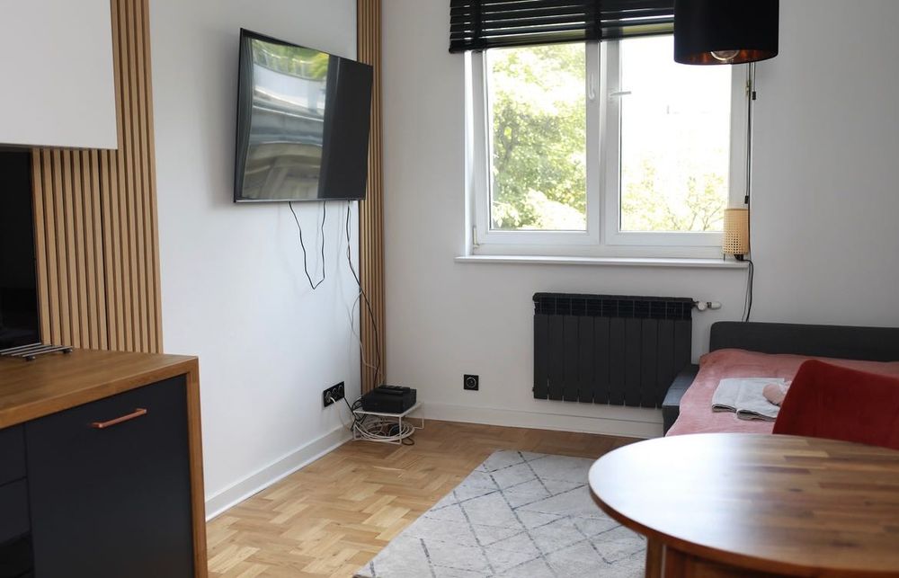 Подобово потижнево після ремонту Крошенська 41.