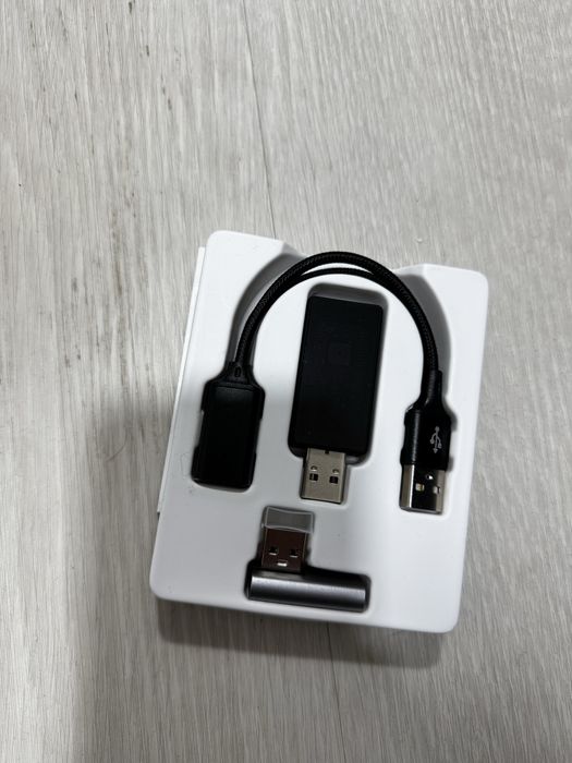 Carplay com todos os acessorios e caixa