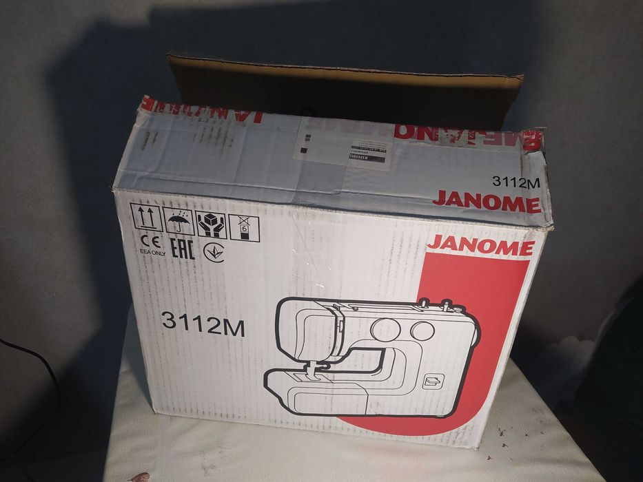 Швейна машина Janome 3112M