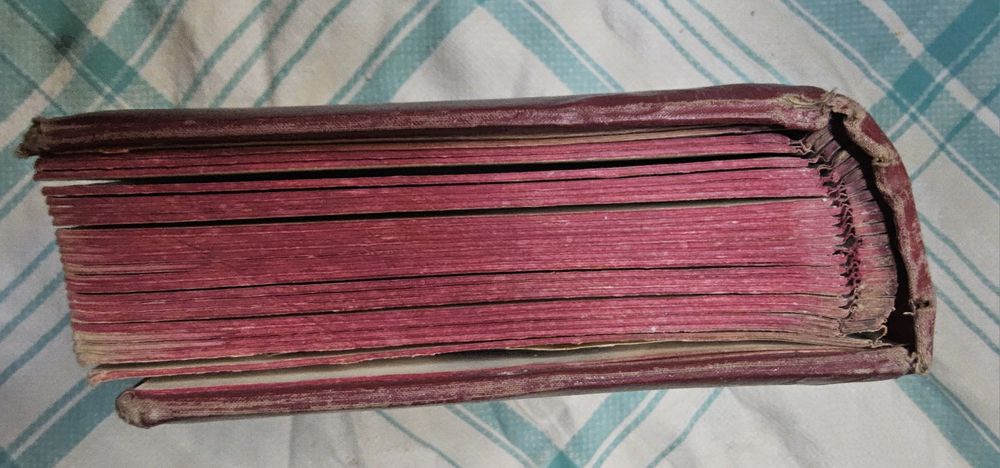 Фотоальбом с фотографиями ,статуэтк,sharp,50 годов,обзор ютуб,nikon