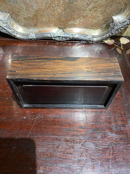 Caixa madeira huanghuali séc XIX 16 cm