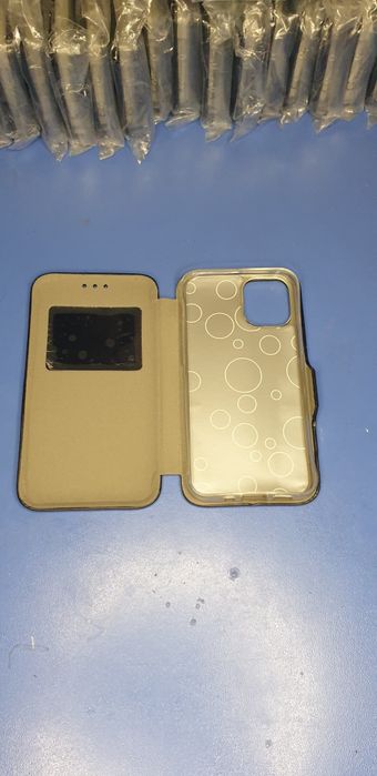 Продам чохол на iPhone 12 / 2шт.   5.4 дюйма