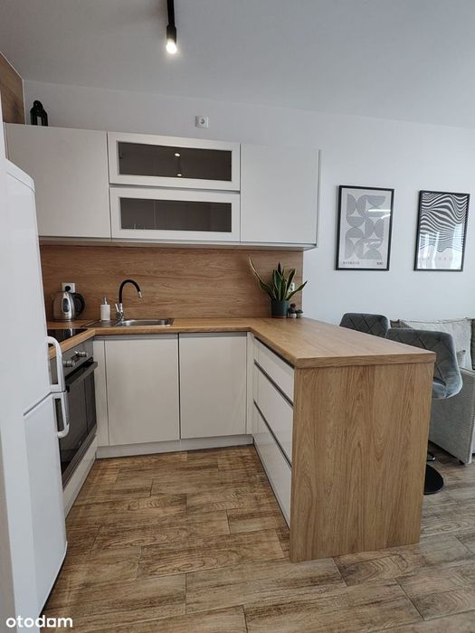 Nowoczesne mieszkanie z klimatyzacją | Balkon | Jagodno