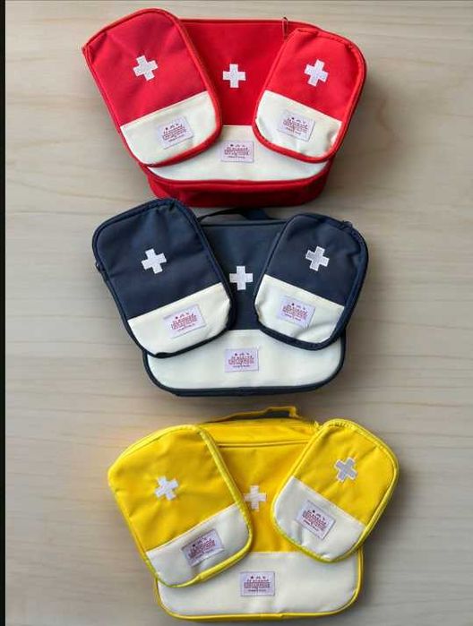 Органайзер для ліків, аптечка домашня для ліків