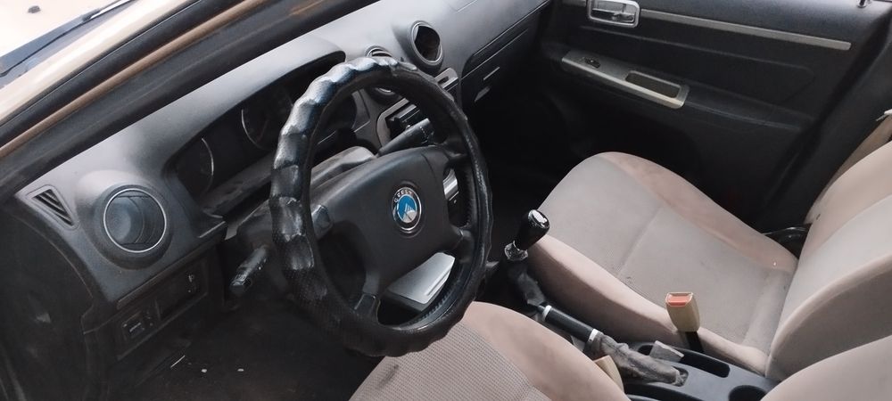 Продам Geely ck 2 трудяга