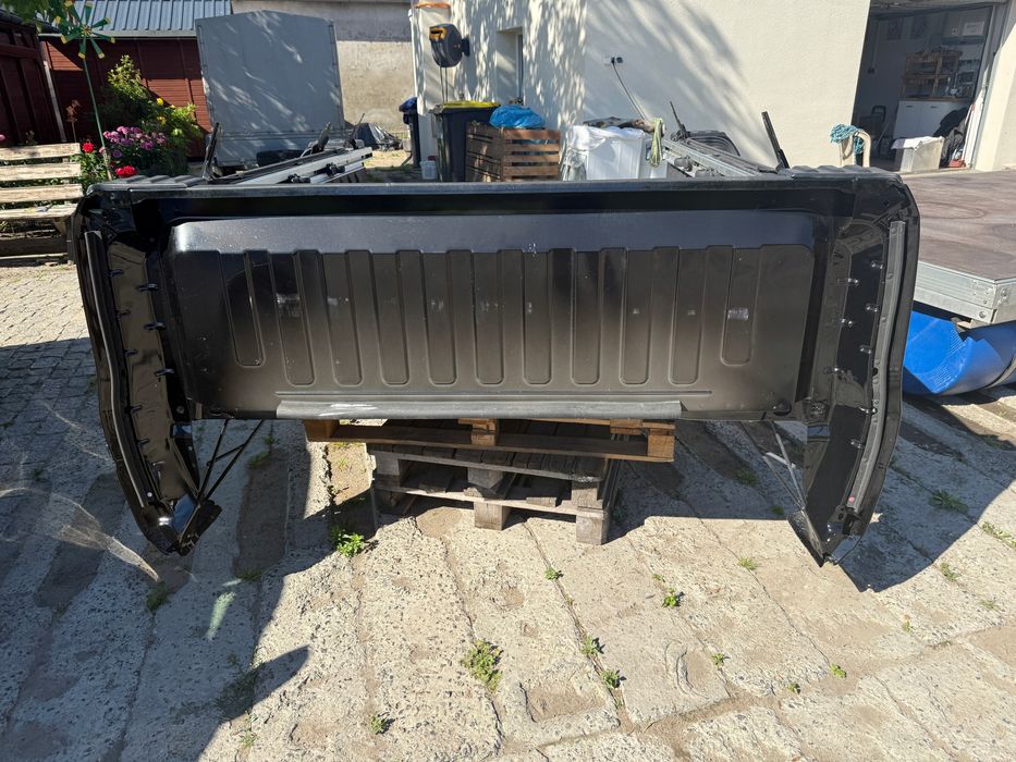 dodge ram 1500 limited longhorn 2024 zabudowa kompletna idealna