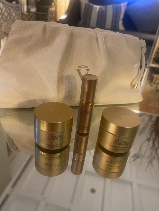 Косметичка  is clinical , Valmont , instytutum