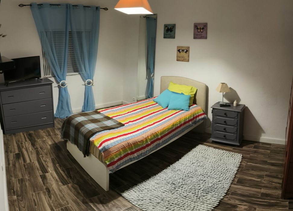 Quarto para alugar Loures