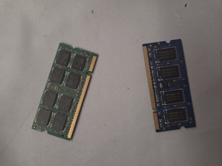 Sprzedam Pamięć Ram DDR2 2+ 1GB  do laptopa DELL INSPIRON 1545