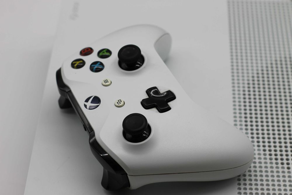 Xbox One S All-Digital Edition 1TB | Konsola + Pad Bez Driftu | Stan BDB