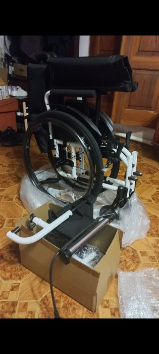 Середньоактивне крісло колісне . Нове .