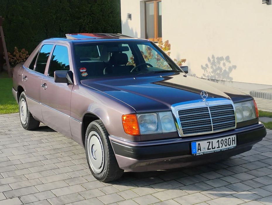 Mercedes-Benz W124