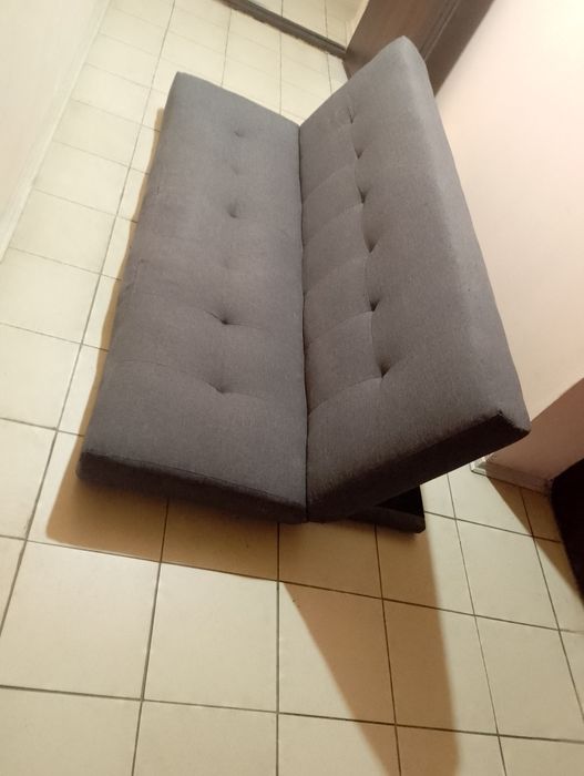 Диван раскладной.