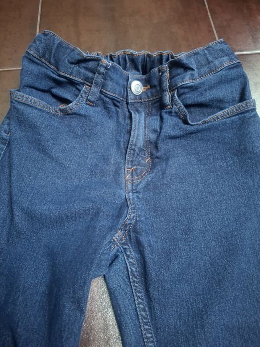 Spodnie jeansy dla szczupłego chlopca