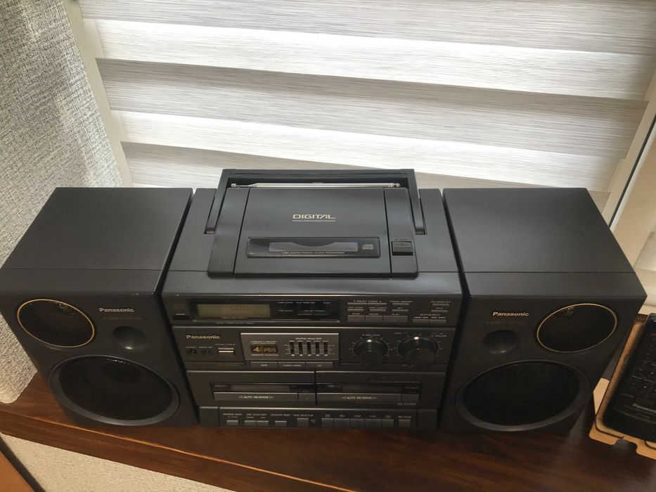 Panasonic RX-DT680 AUX