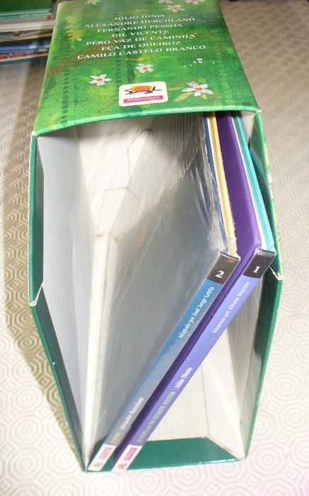 Clássicos literatura Portuguesa contados crianças 2ªserie cx alb 1 e 2