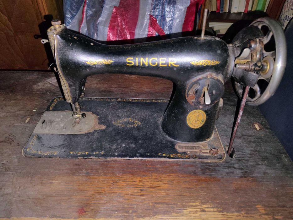 máquina costura Singer, modelo 15 C