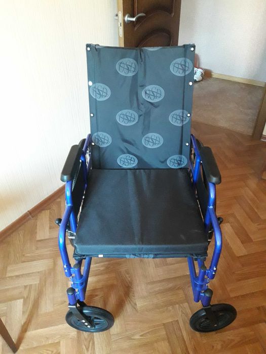 Продам кресло-кровать для инвалида