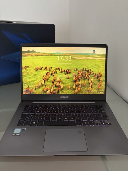 Portátil ASUS Zenbook UX430
