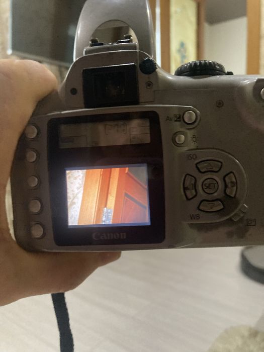 Продам фотоаппарат Canon DS 6041.