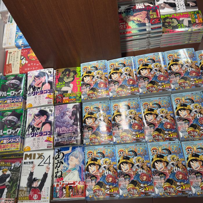 Manga z Japonii. Dowolny tytul - One piece, chainsaw man, Boruto