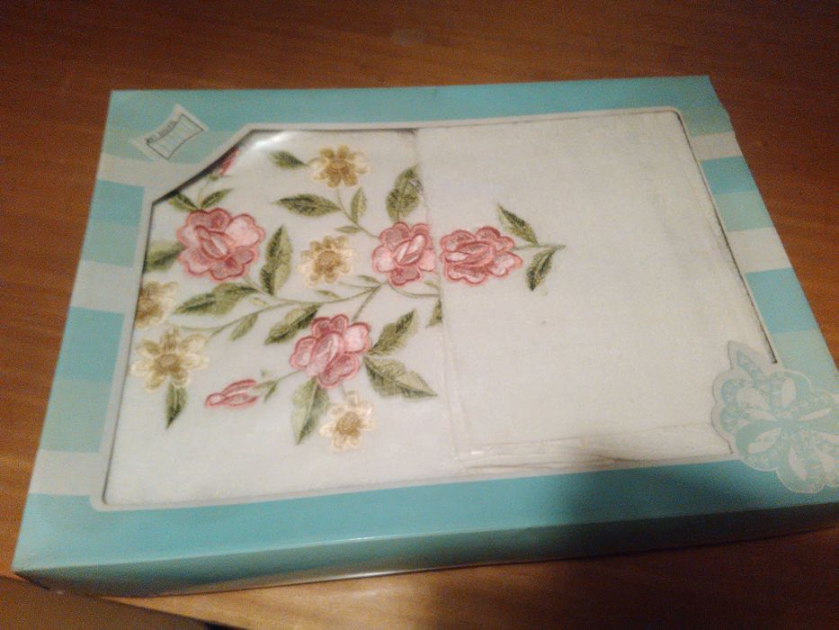 Jogo de toalhas novo