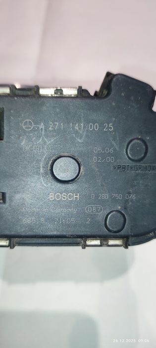 Дросельна заслінка Mercedes. A271 141 00 25 . Bosch 0 280 750 076