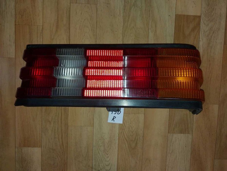 Mercedes w201 190e 190d farol traseiro dto ou esquerdo