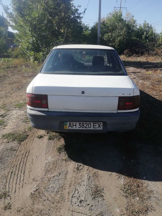 продам мазда 323