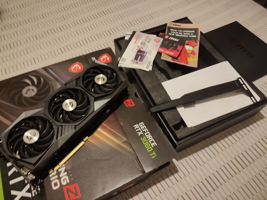 Gráfica GeForce RTX Gaming Z Trio 8gb gdr6