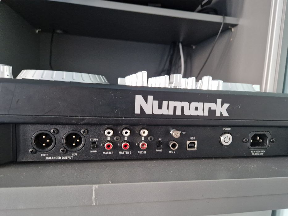 Numark MixDeck Express - konsola DJ
